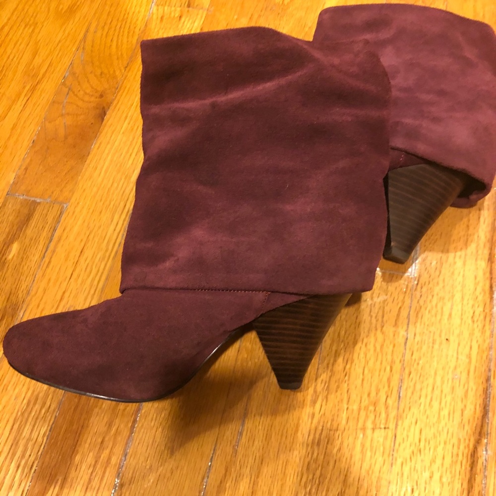 Steve Madden purple suede booties size 7